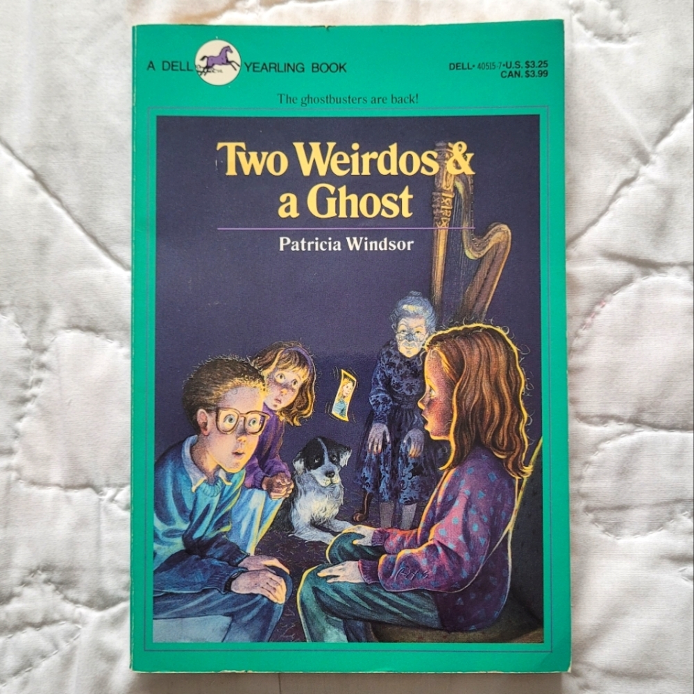 2/$15 🌼 Two Weirdos & A Ghost